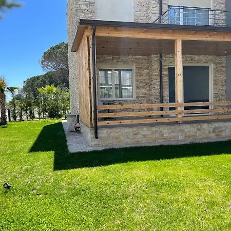 Loving 2- Bedrooms Vacation Home With Free Parking Tatil Evi